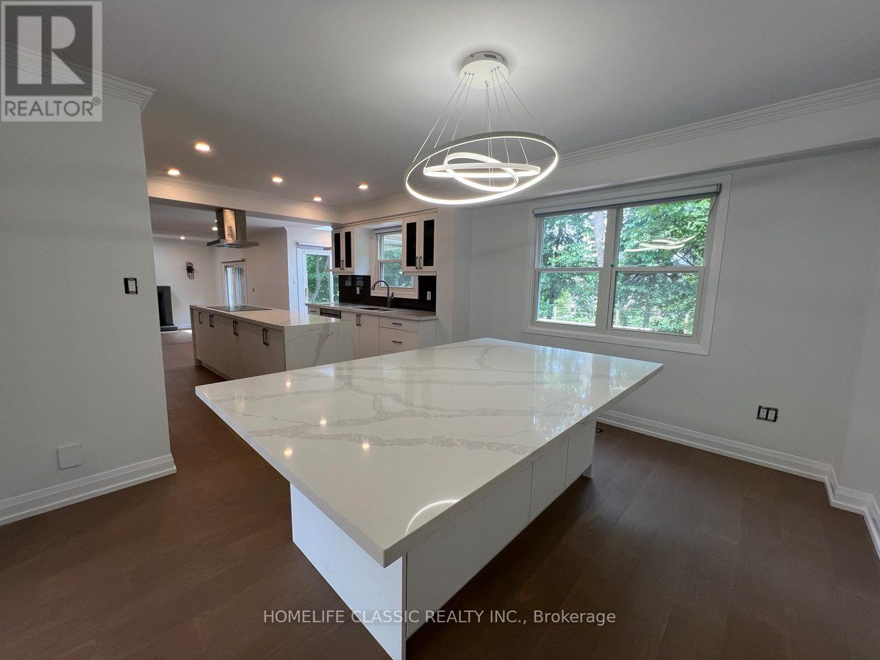 92 Winderemere Crescent N, Richmond Hill, Ontario L4C 6Y9 - Photo 11 - N13516758