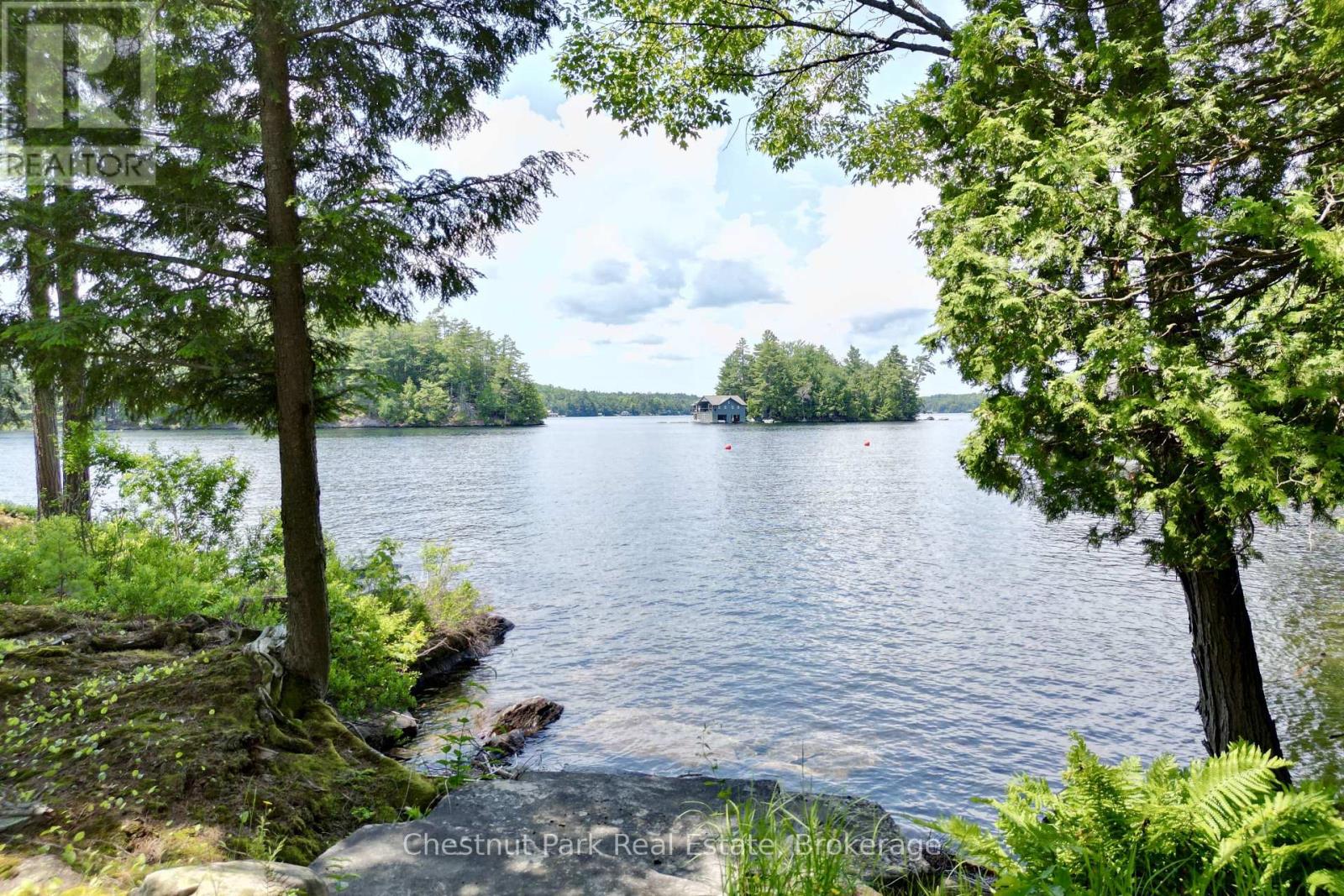 1111 Hemlock Point Side Road N, Muskoka Lakes, Ontario  P0B 1J0 - Photo 3 - X13525752