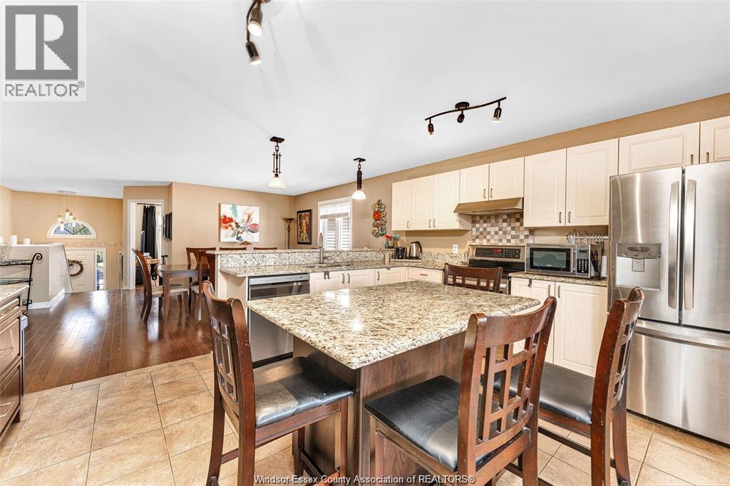 1128 Frederica Avenue, Windsor, Ontario N8P 1V9 - Photo 8 - 26016061