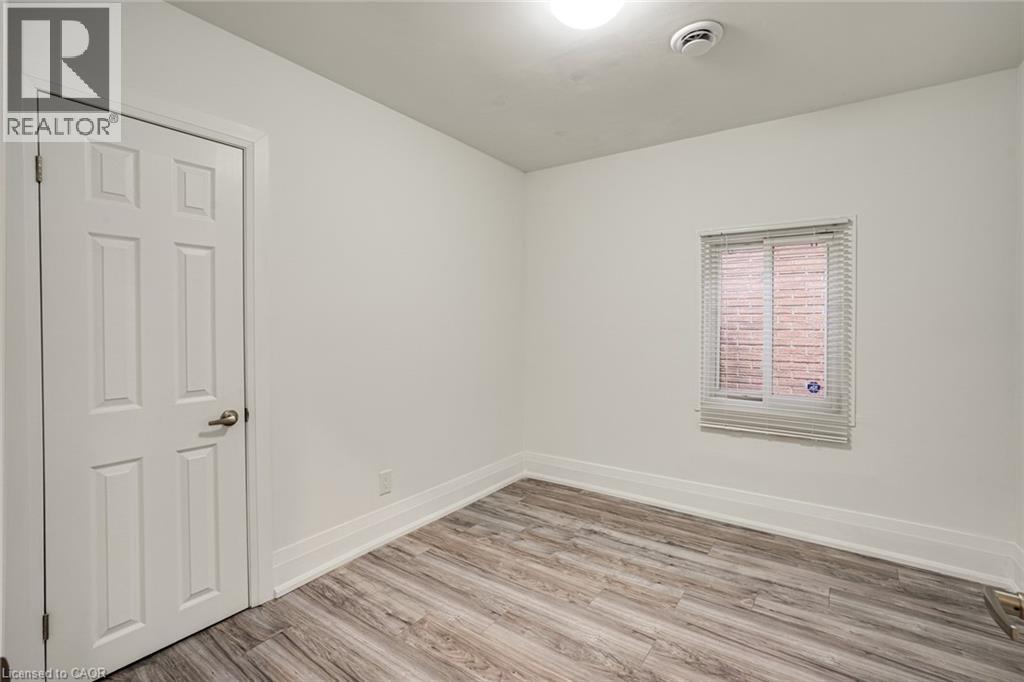 24 Vansitmart Avenue, Hamilton, Ontario  L8H 3A3 - Photo 11 - 40844957