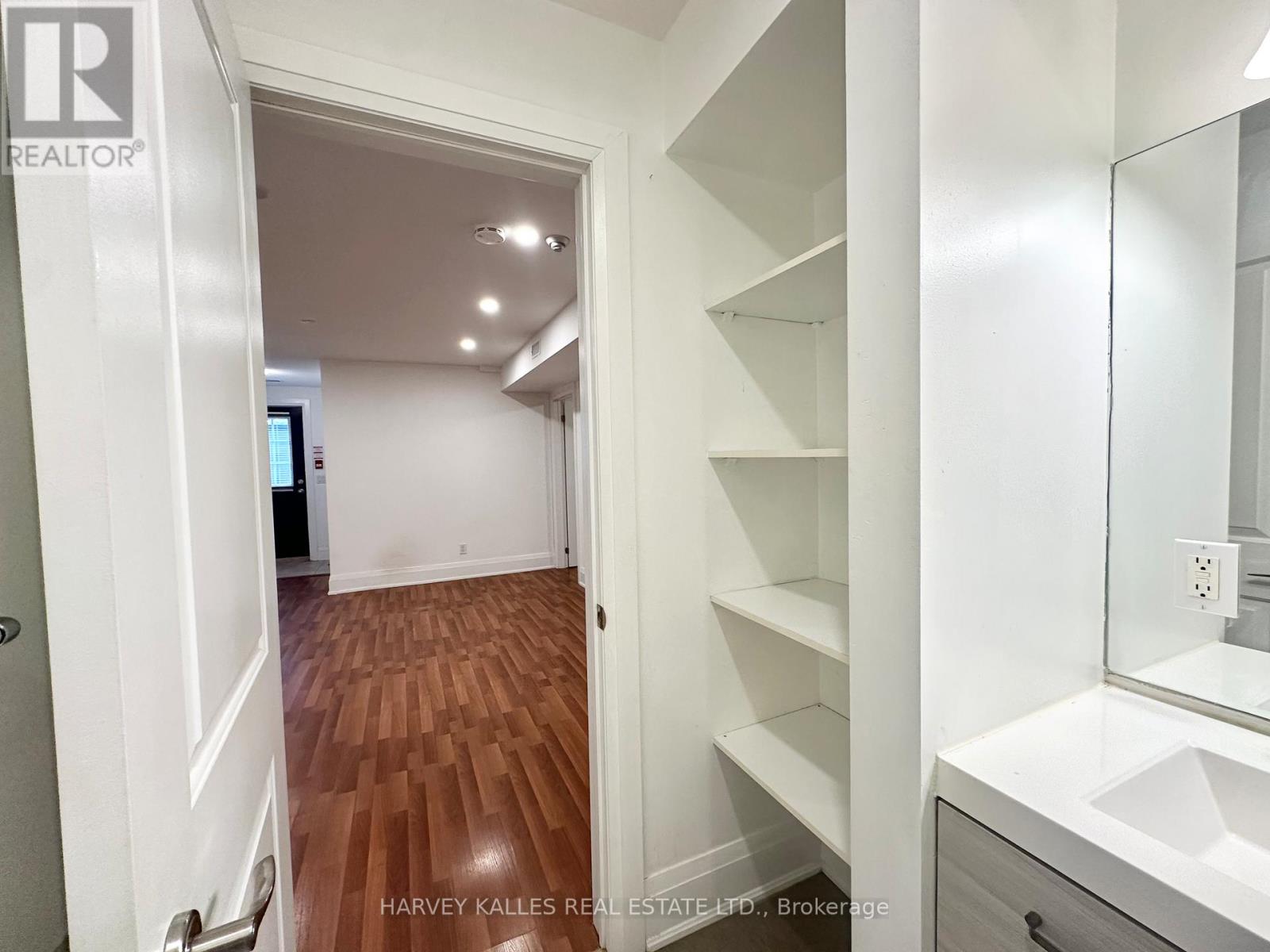 2 - 543 Palmerston Boulevard, Toronto, Ontario  M6G 2P4 - Photo 17 - C13525832