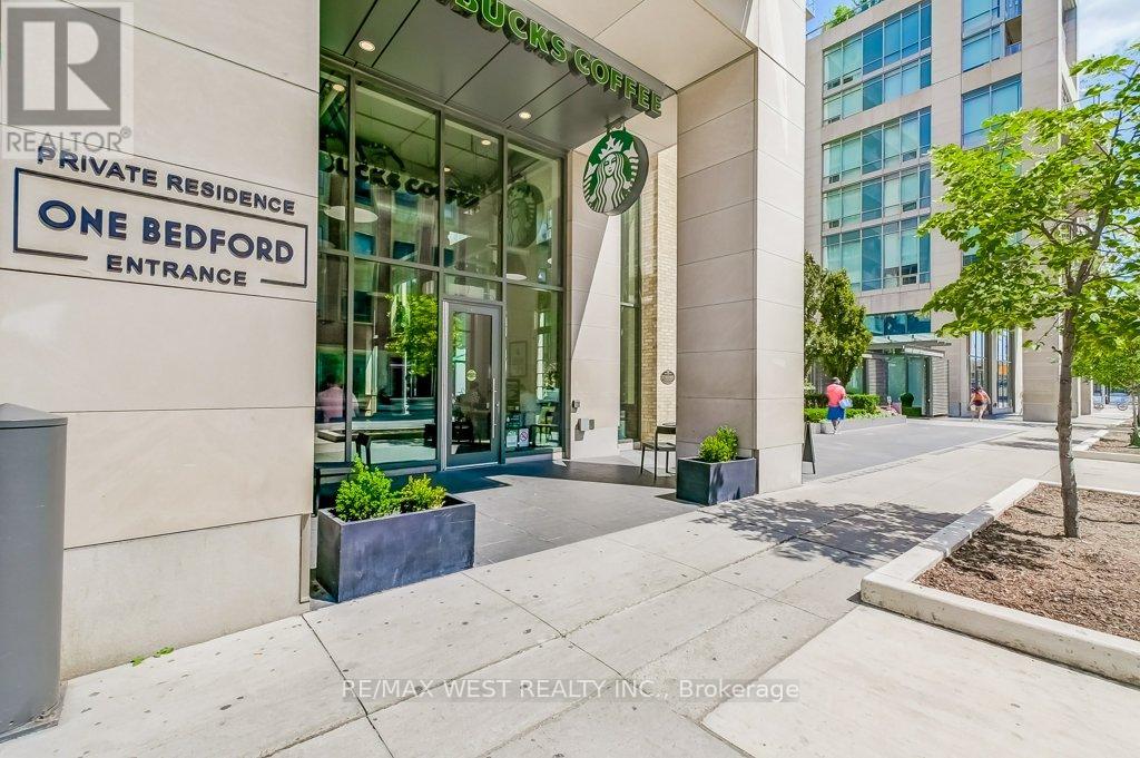 818 - 1 Bedford Road, Toronto, Ontario  M5R 2J7 - Photo 2 - C13525924