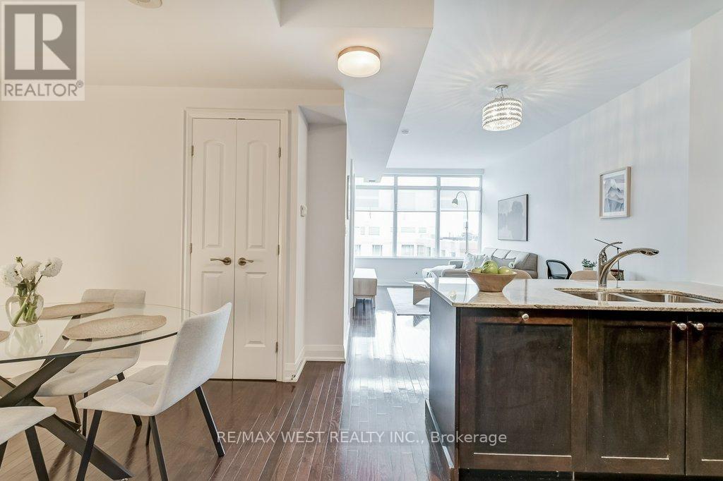 818 - 1 Bedford Road, Toronto, Ontario  M5R 2J7 - Photo 8 - C13525924