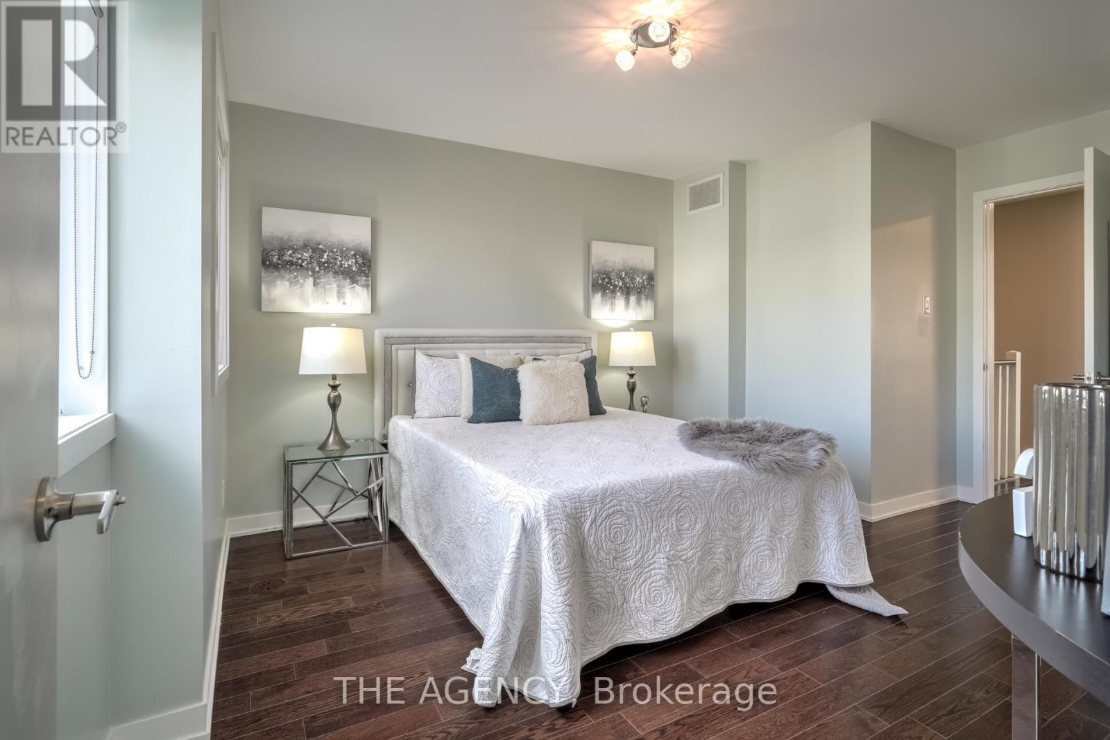 20 Cole Street, Toronto, Ontario  M5A 0A3 - Photo 17 - C13526014
