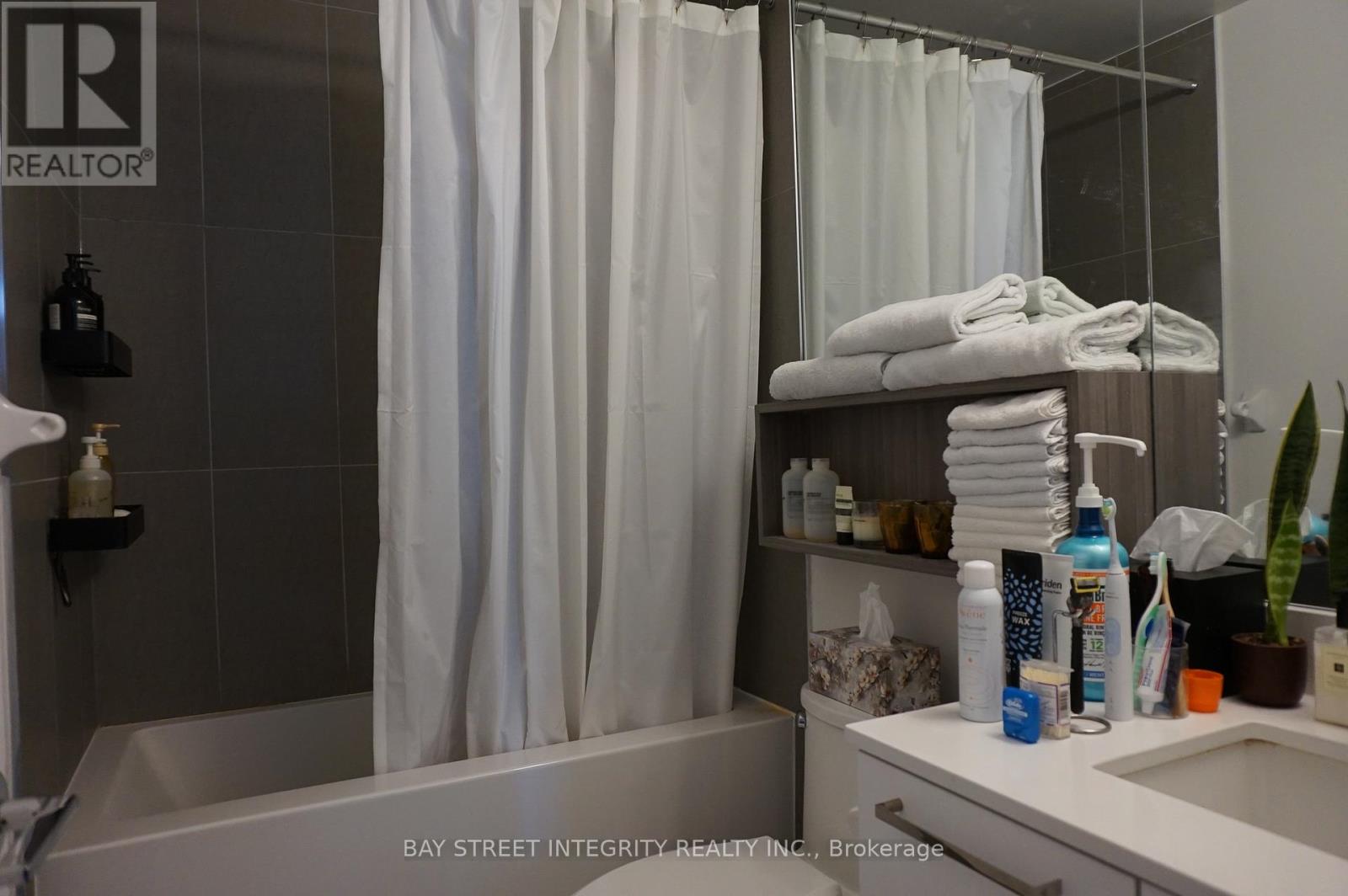 2126 - 135 Lower Sherbourne Street, Toronto, Ontario  M5A 1Y4 - Photo 23 - C13526030