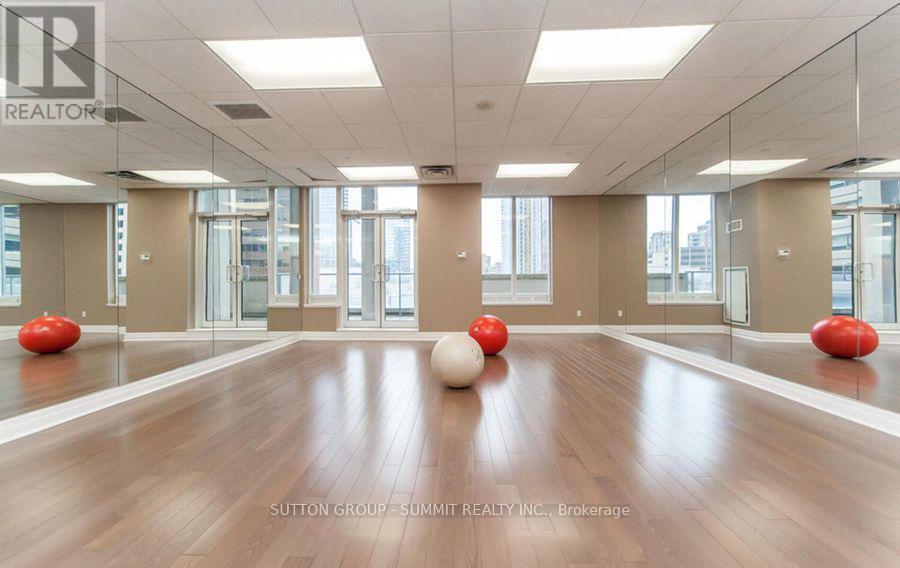 1402 - 35 Balmuto Street, Toronto, Ontario  M4Y 0A3 - Photo 22 - C13526034
