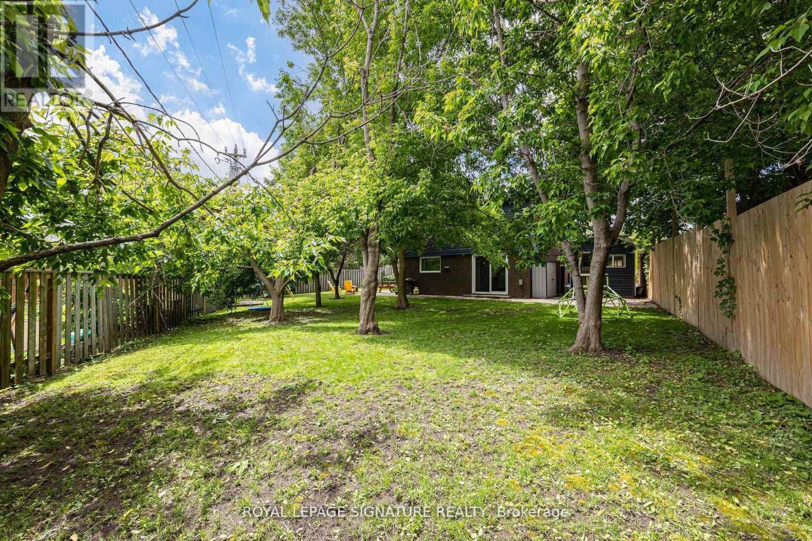 12 Kinnison Court, Ajax, Ontario  L1S 1K5 - Photo 46 - E13525834