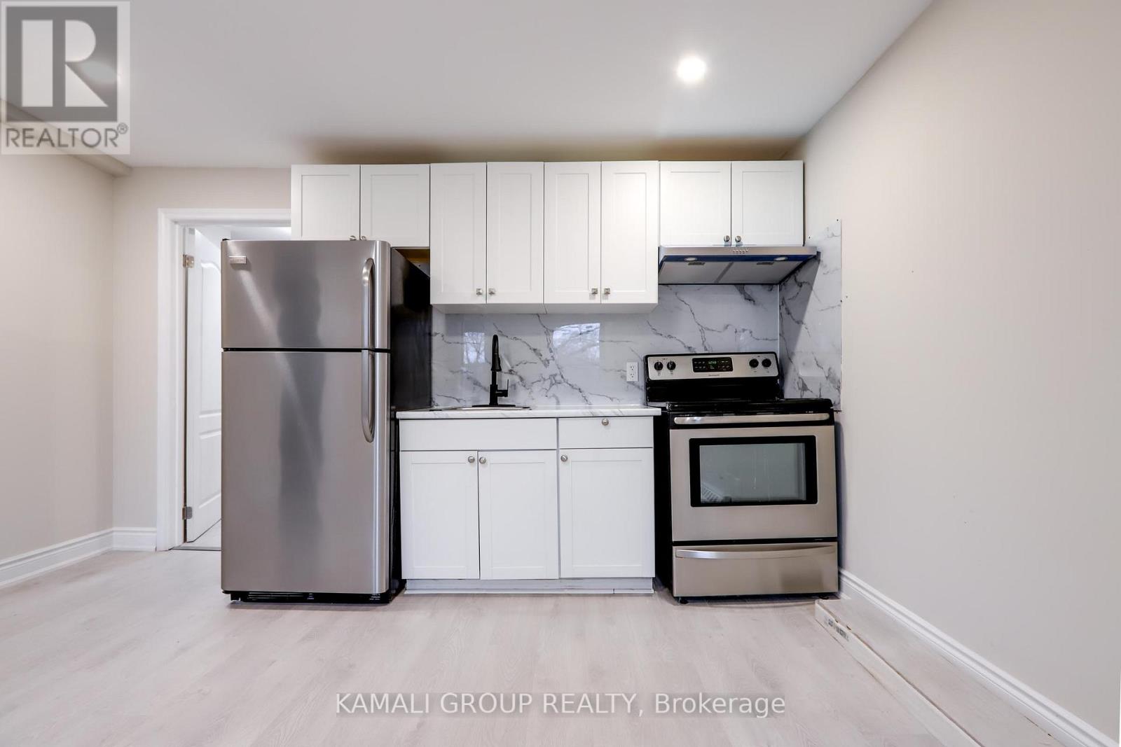 Unit 1 - 81 Mcmillan Drive, Oshawa, Ontario  L1G 3Z7 - Photo 7 - E13525978