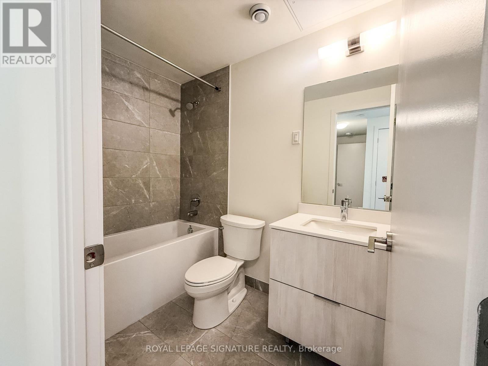 705 - 5 Steckley House Lane, Richmond Hill, Ontario L4S 0N2 - Photo 6 - N13525738