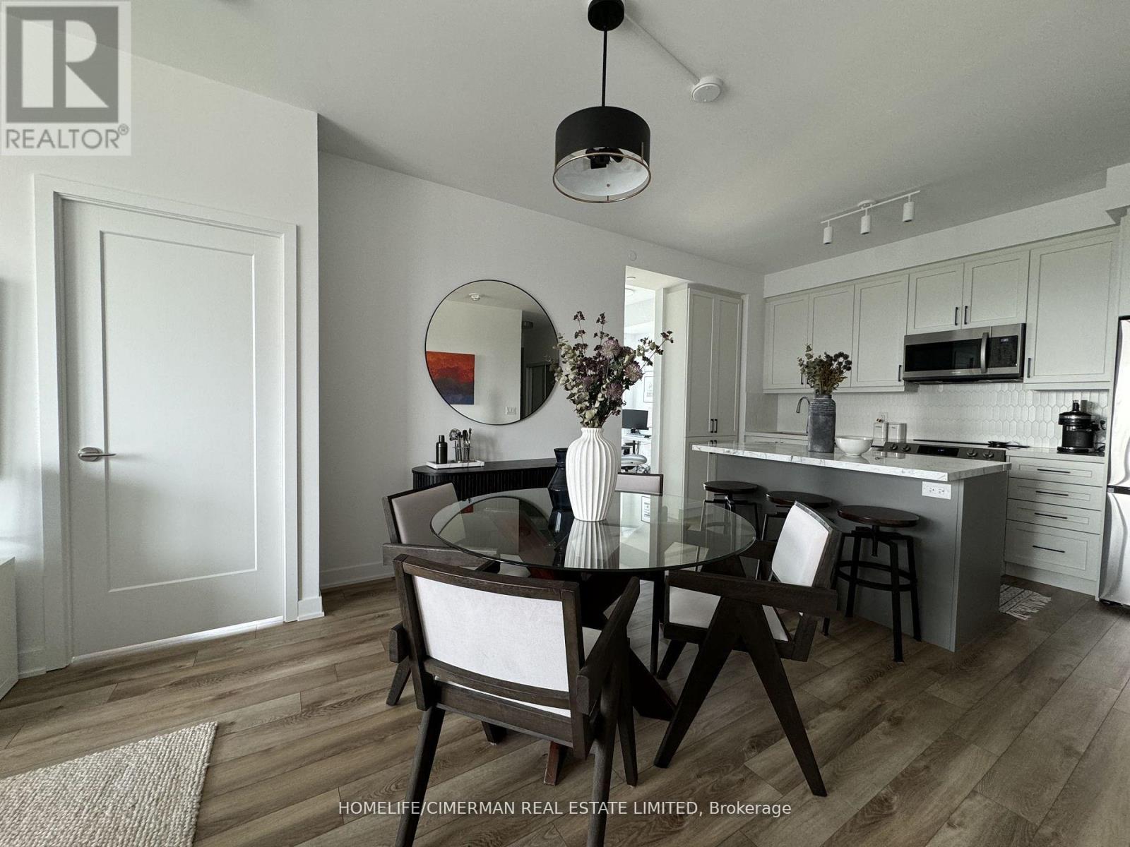 1710 - 95 Oneida Crescent, Richmond Hill, Ontario  L4B 0H5 - Photo 2 - N13525760