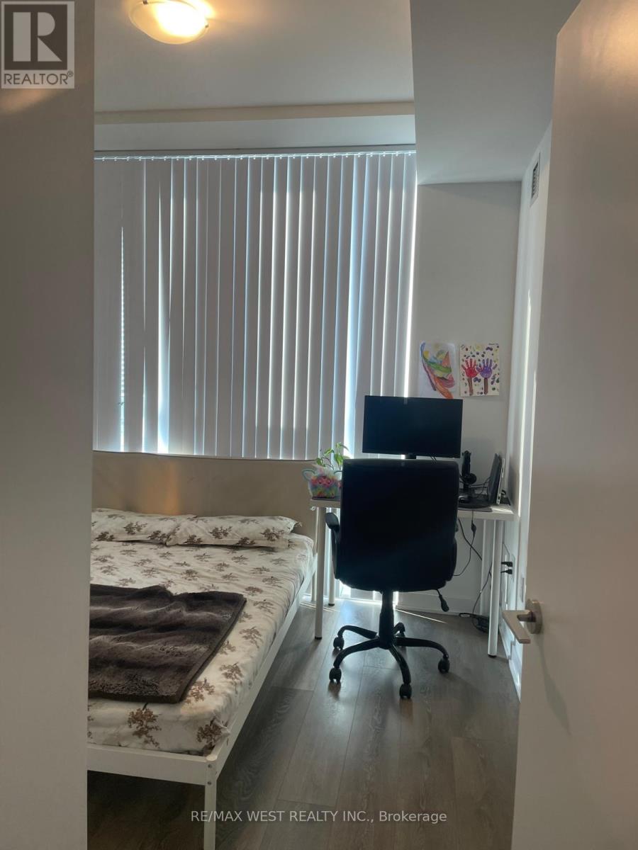 1101 - 10 Honeycrisp Crescent, Vaughan, Ontario  L4K 0M7 - Photo 15 - N13525780