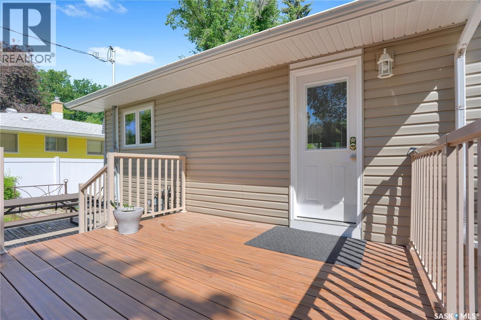 3 Dolphin Bay, Regina, Saskatchewan  S4S 3J7 - Photo 35 - SK041488