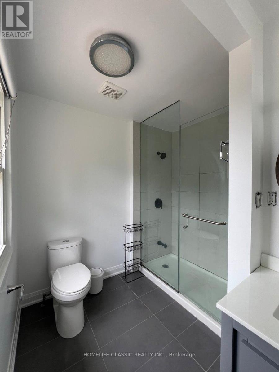 92 Winderemere Crescent N, Richmond Hill, Ontario L4C 6Y9 - Photo 17 - N13516758