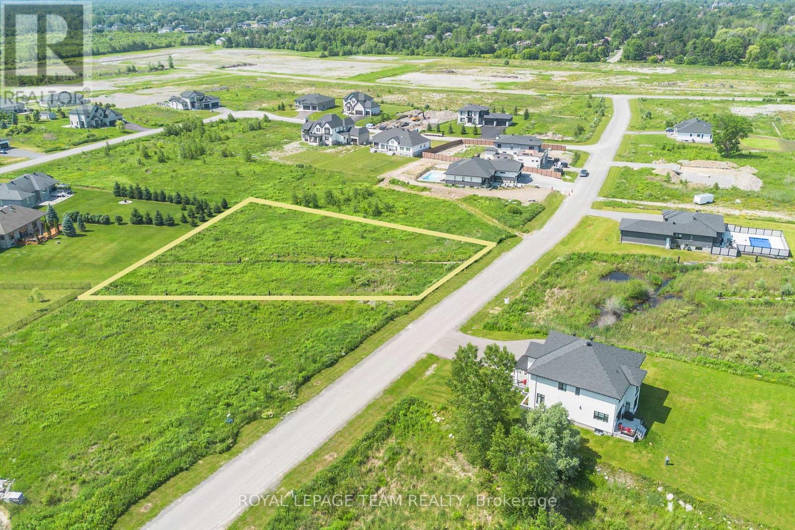 6785 Still Meadow Way E, Ottawa, Ontario  K4P 0G7 - Photo 7 - X12818044
