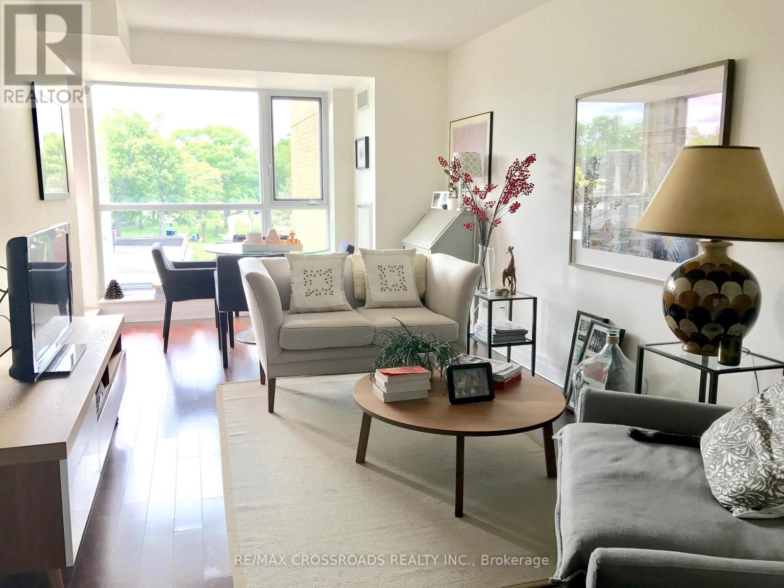 307 - 20 Gothic Avenue, Toronto, Ontario M6P 1T5 - Photo 2 - W13525744
