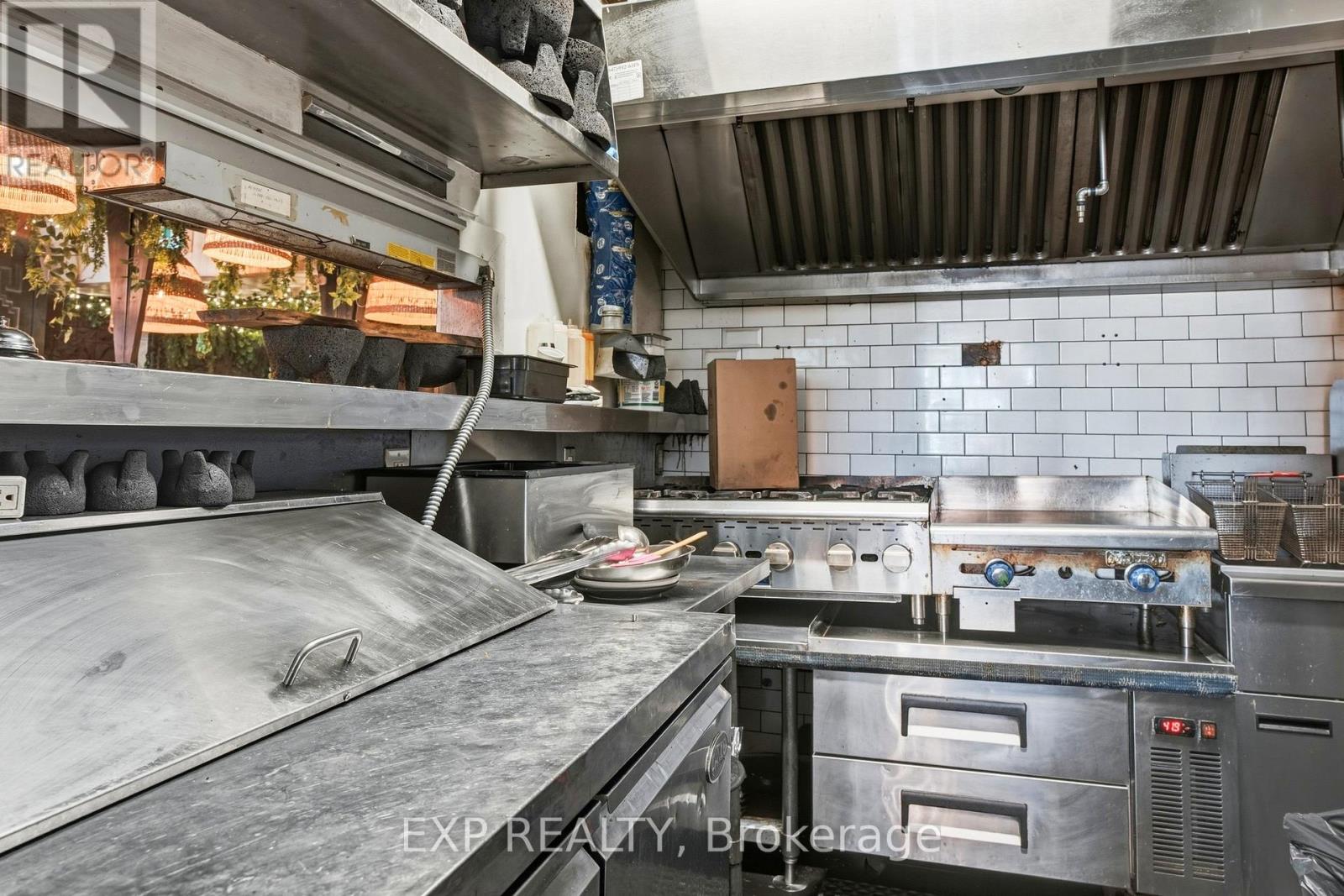 1263 Queen Street W, Toronto, Ontario  M6K 1L5 - Photo 16 - W13525756