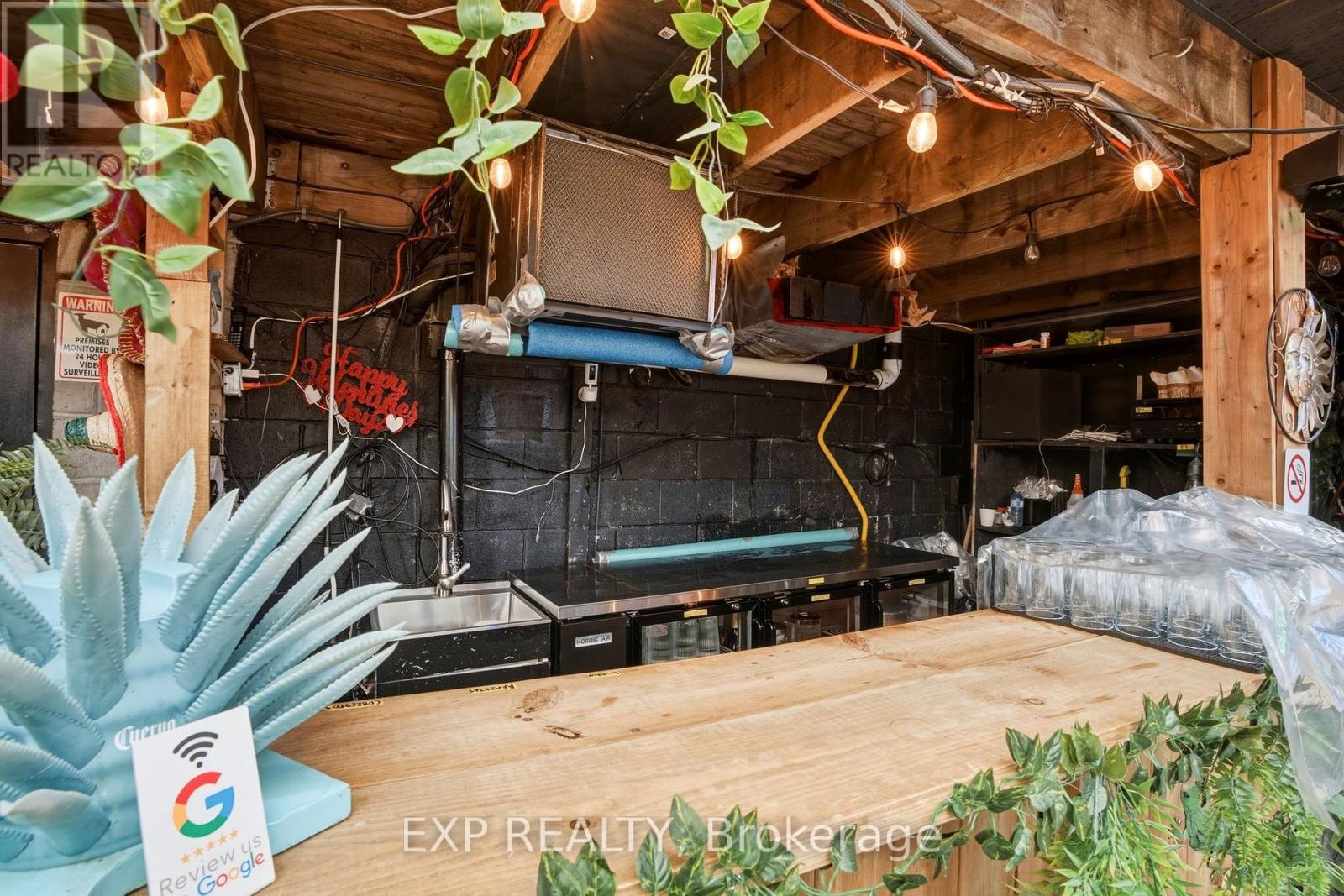 1263 Queen Street W, Toronto, Ontario  M6K 1L5 - Photo 25 - W13525756