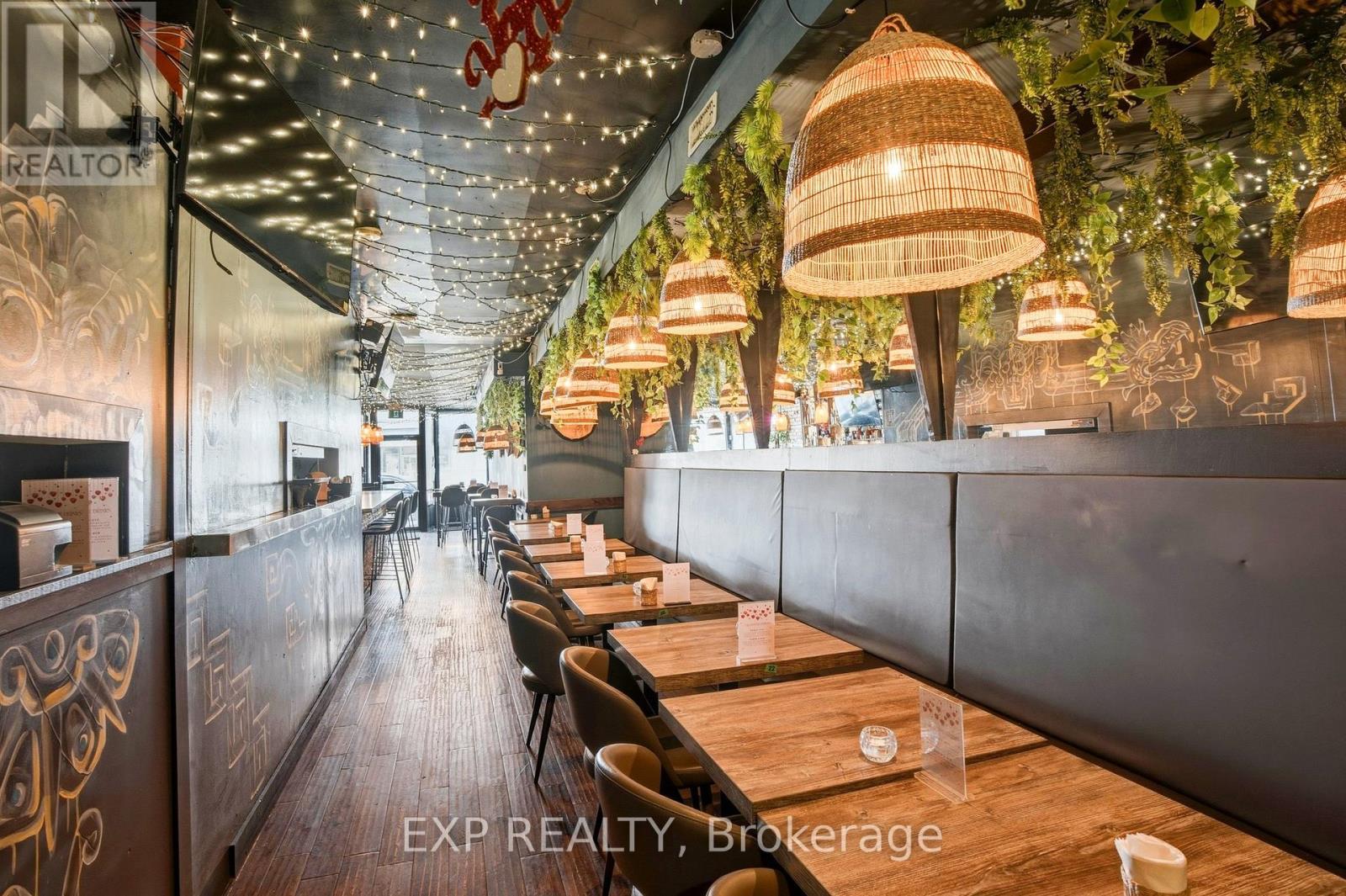 1263 Queen Street W, Toronto, Ontario  M6K 1L5 - Photo 9 - W13525756