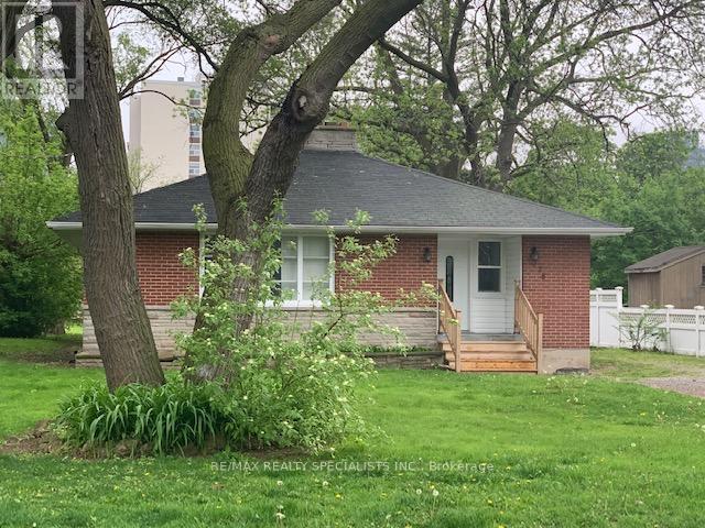 Bsmt - 378 Torrance Street, Burlington, Ontario  L7R 2R8 - Photo 2 - W13525792