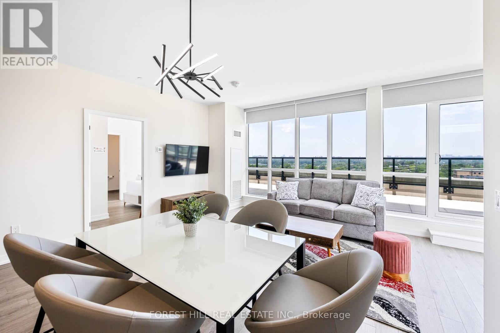 1009 - 2300 St. Clair Avenue W, Toronto, Ontario  M6N 0B3 - Photo 11 - W13525820