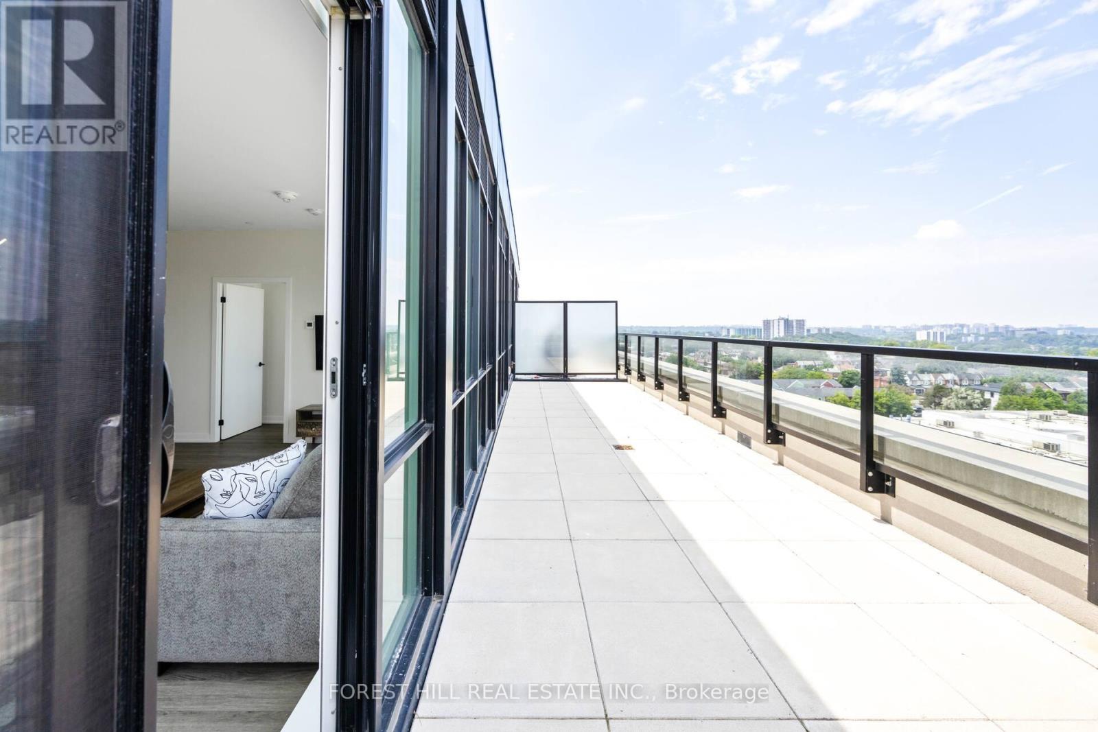 1009 - 2300 St. Clair Avenue W, Toronto, Ontario  M6N 0B3 - Photo 15 - W13525820