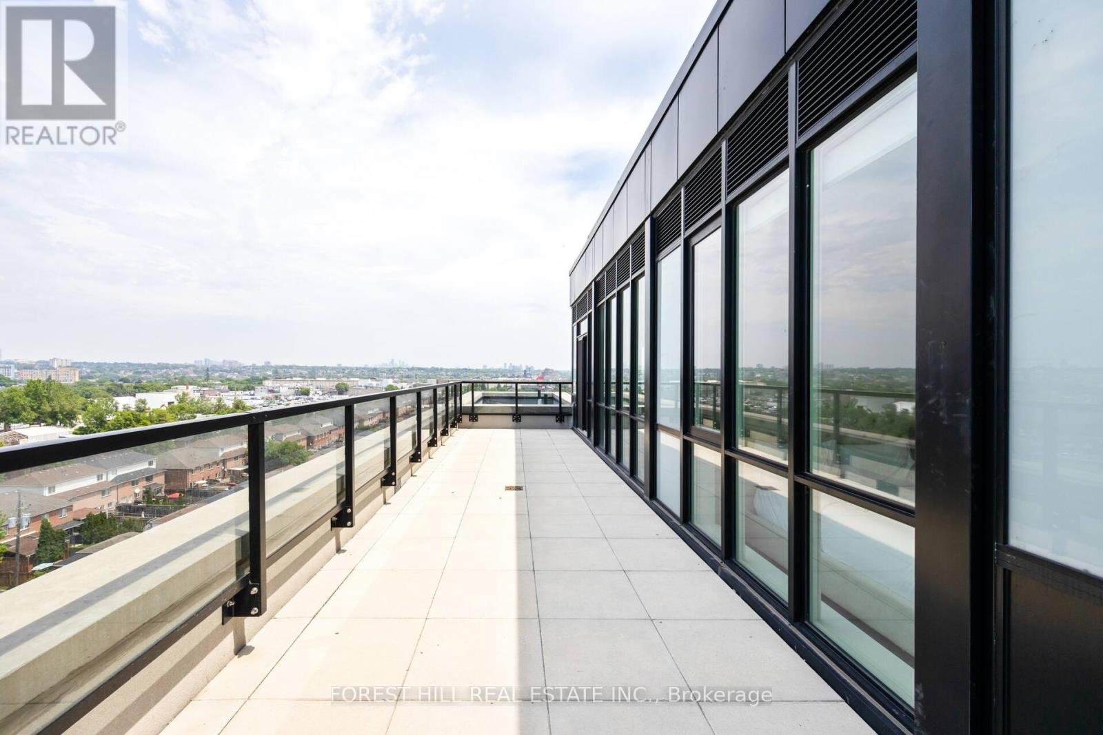 1009 - 2300 St. Clair Avenue W, Toronto, Ontario  M6N 0B3 - Photo 16 - W13525820