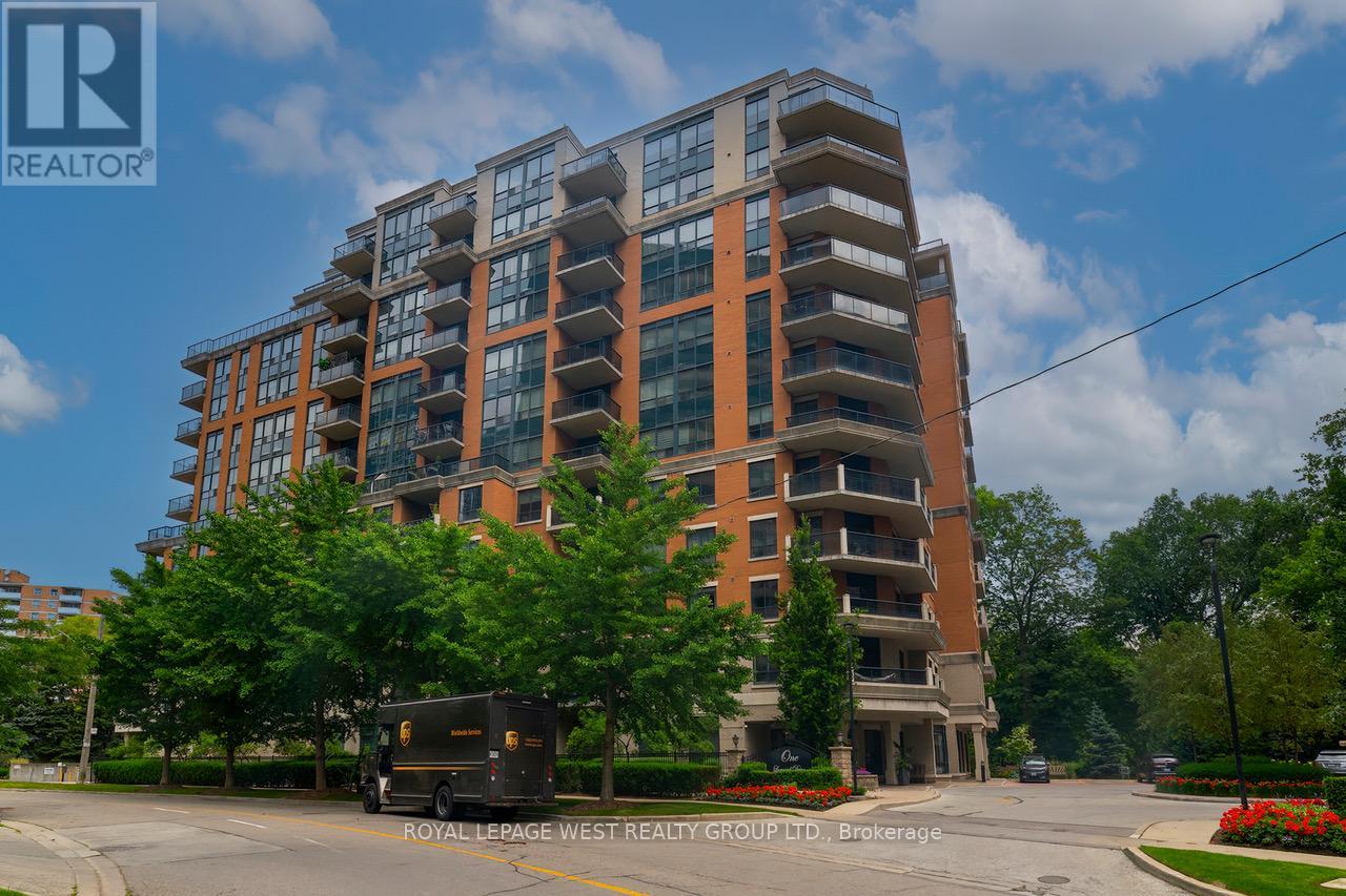 708 - 1 LOMOND DRIVE, Toronto, Ontario
