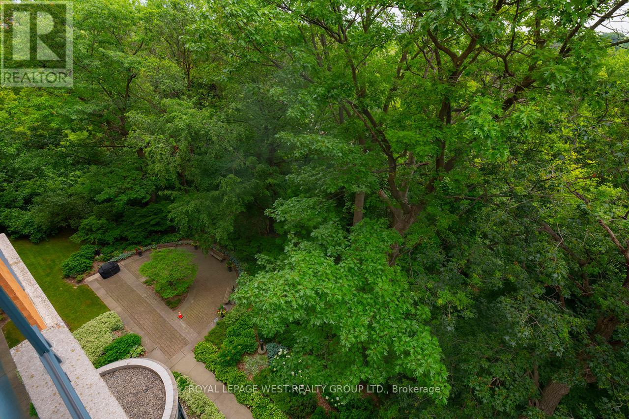 708 - 1 Lomond Drive, Toronto, Ontario  M8X 2Z3 - Photo 19 - W13525828