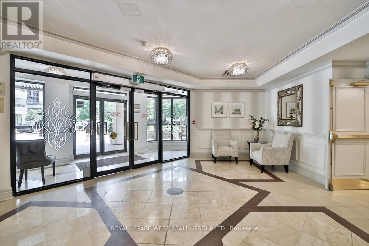 708 - 1 Lomond Drive, Toronto, Ontario  M8X 2Z3 - Photo 4 - W13525828