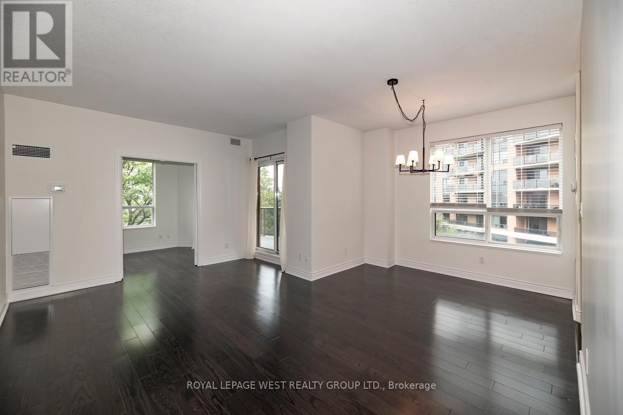 708 - 1 Lomond Drive, Toronto, Ontario  M8X 2Z3 - Photo 6 - W13525828