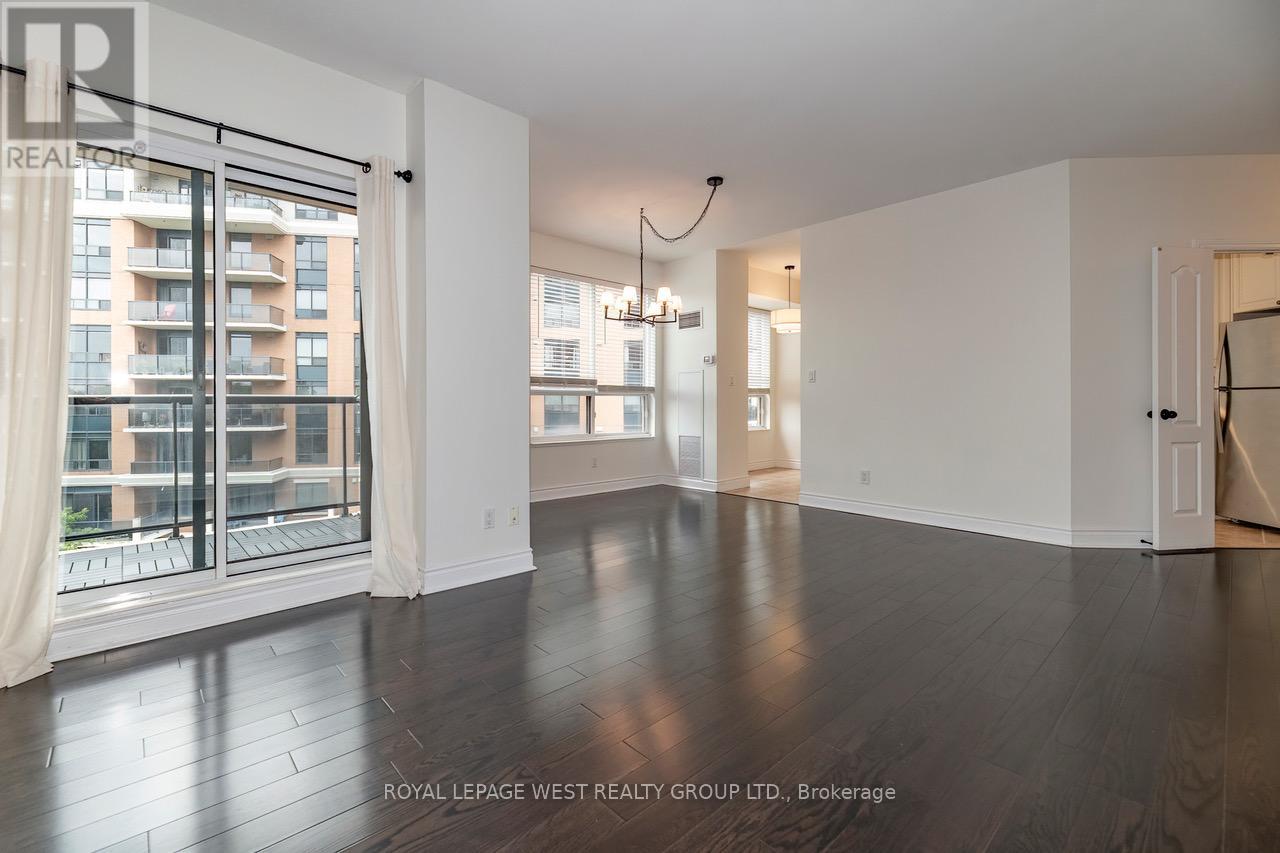 708 - 1 Lomond Drive, Toronto, Ontario  M8X 2Z3 - Photo 7 - W13525828