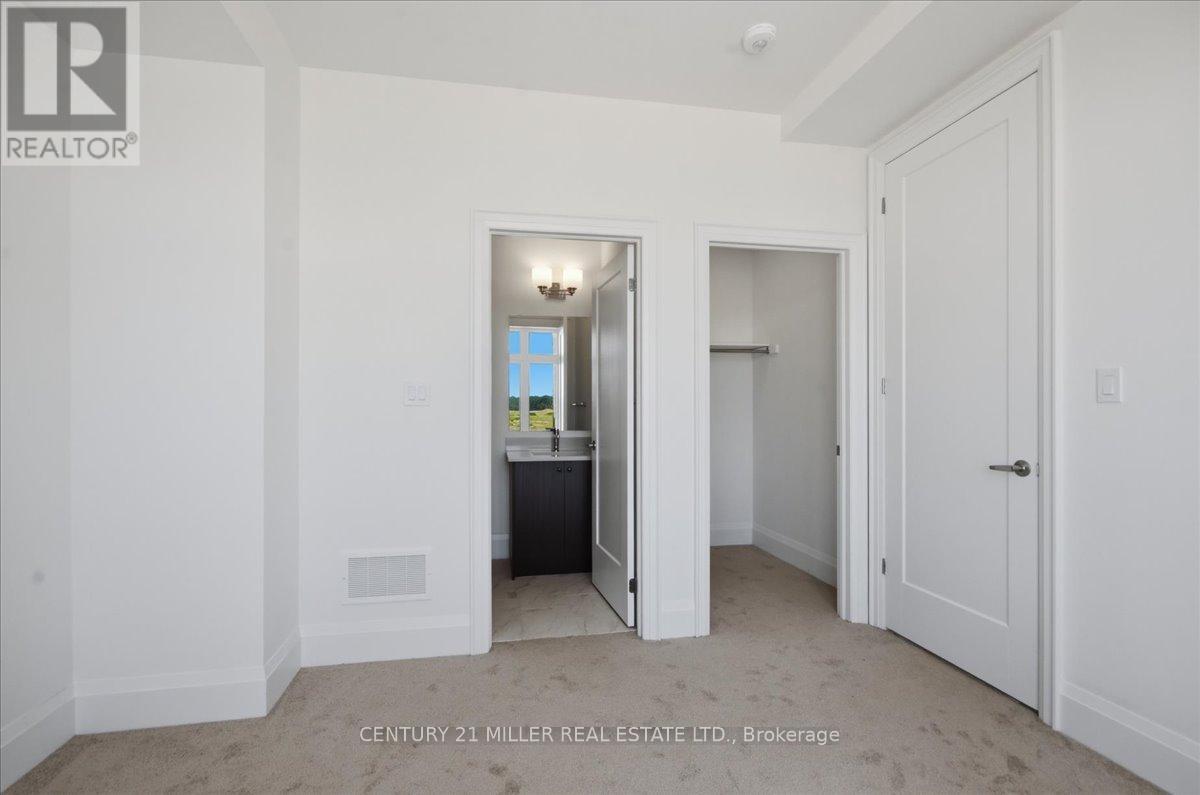 3433 Preserve Drive, Oakville, Ontario  L6M 5S1 - Photo 7 - W13525966