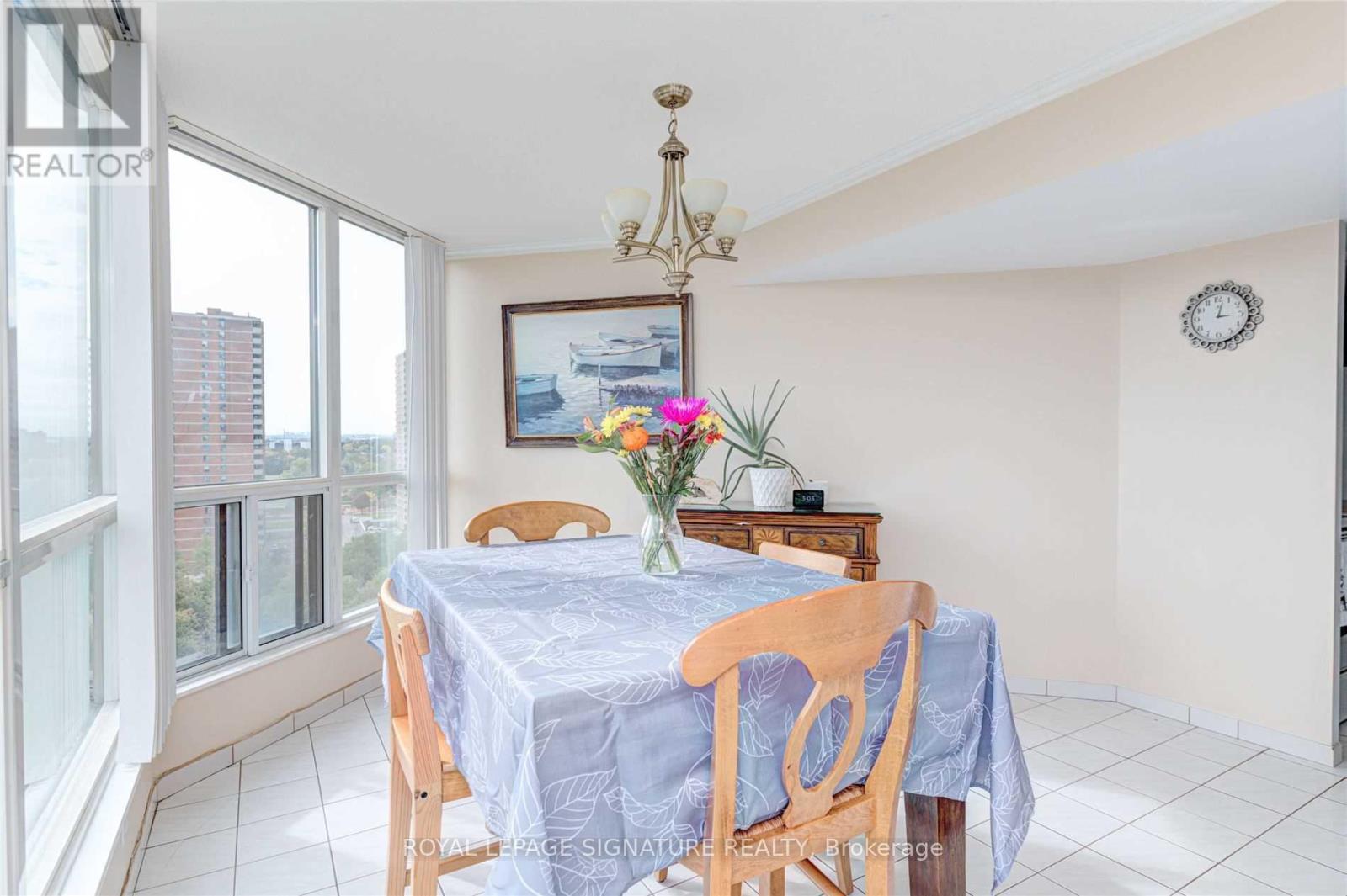1406 - 5 Rowntree Road, Toronto, Ontario M9V 5G9 - Photo 13 - W13525982