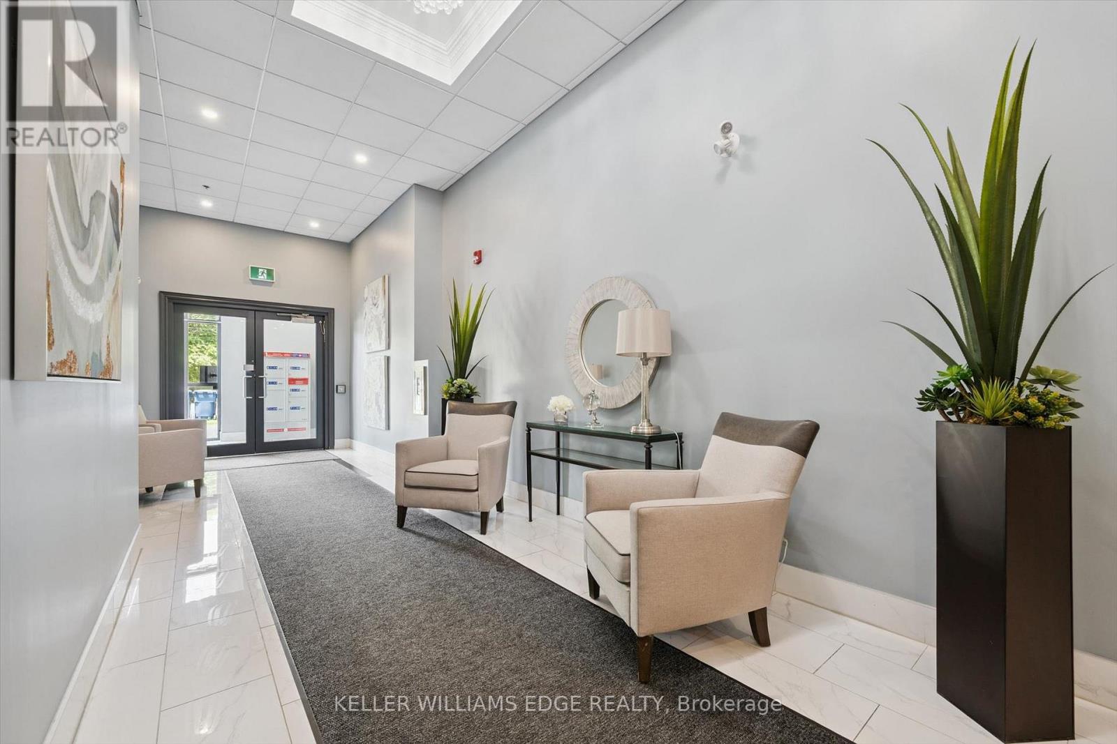 208 - 34 Plains Road E, Burlington, Ontario  L7T 0B9 - Photo 5 - W13526008