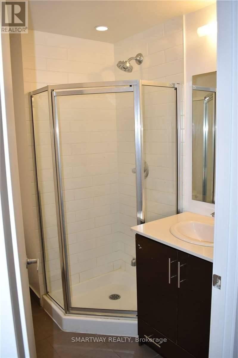 1705 - 365 Prince Of Wales Drive, Mississauga, Ontario  L5B 0G6 - Photo 11 - W13526036