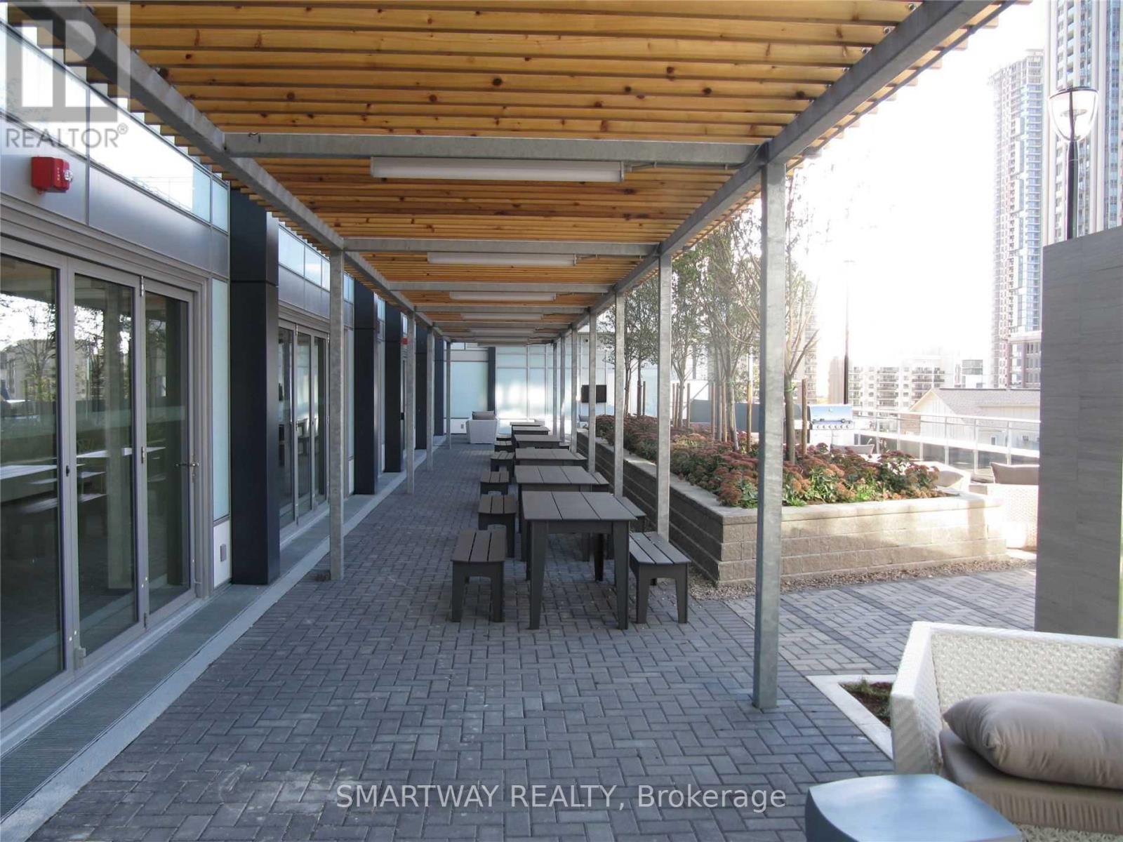 1705 - 365 Prince Of Wales Drive, Mississauga, Ontario  L5B 0G6 - Photo 19 - W13526036
