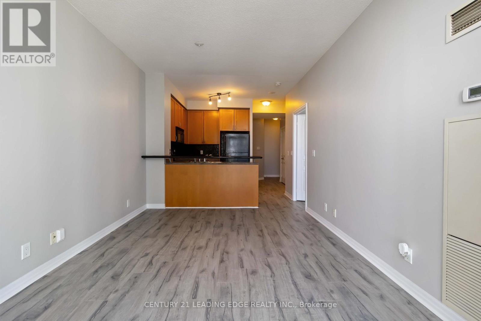 2205 - 3939 Duke Of York Boulevard, Mississauga, Ontario  L5B 4N2 - Photo 15 - W13526046