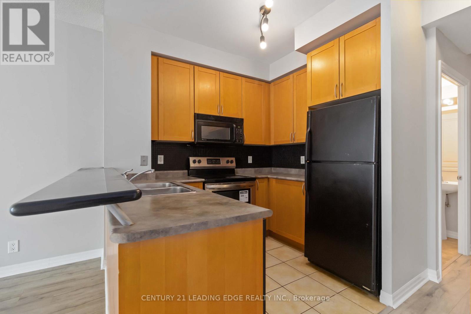 2205 - 3939 Duke Of York Boulevard, Mississauga, Ontario  L5B 4N2 - Photo 17 - W13526046
