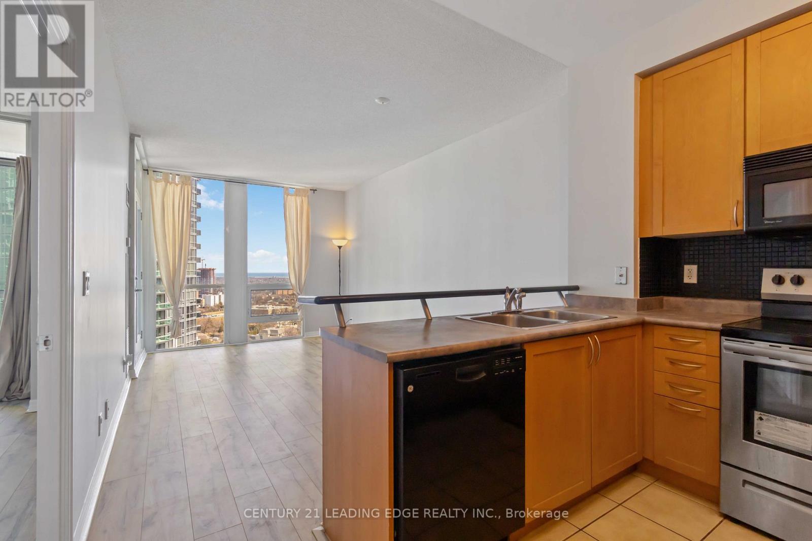 2205 - 3939 Duke Of York Boulevard, Mississauga, Ontario  L5B 4N2 - Photo 18 - W13526046
