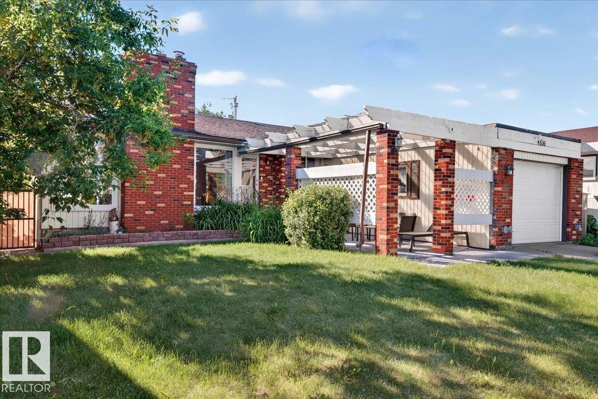 4836 49 ST, Gibbons, Alberta
