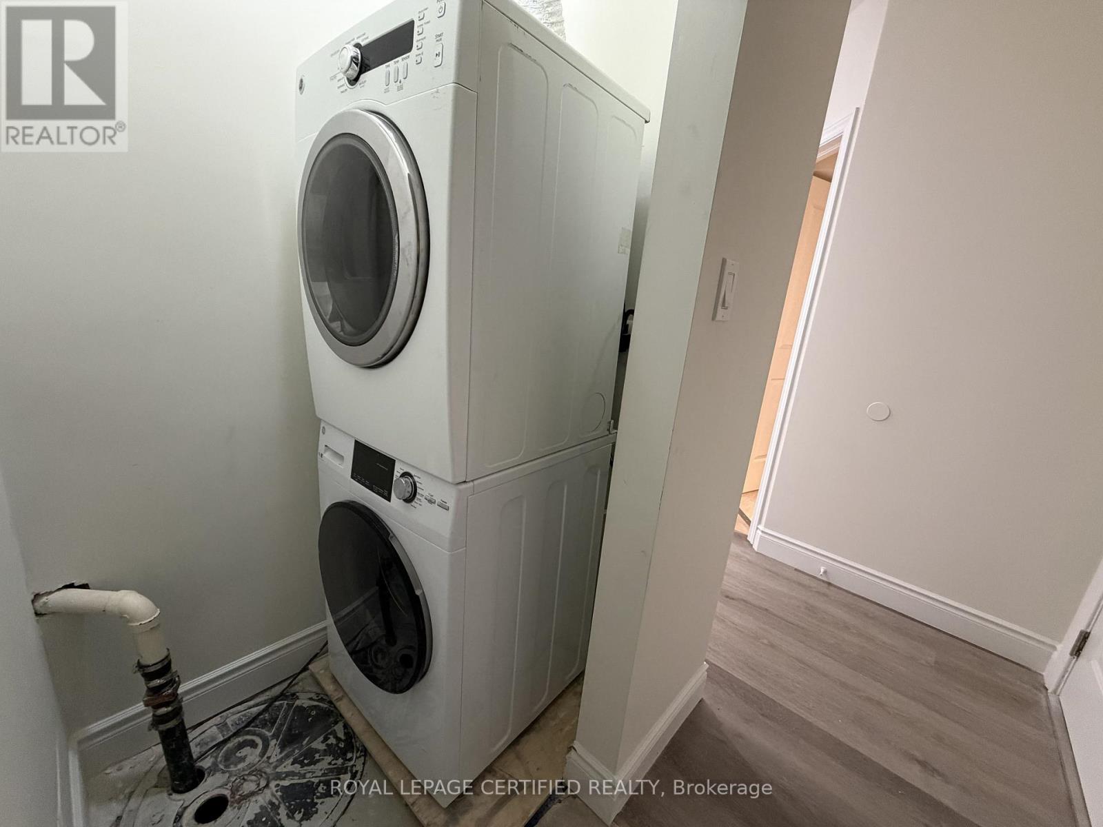 Bsmt - 61 Eagleglen Way, Hamilton, Ontario  L9B 0C5 - Photo 25 - X13525732