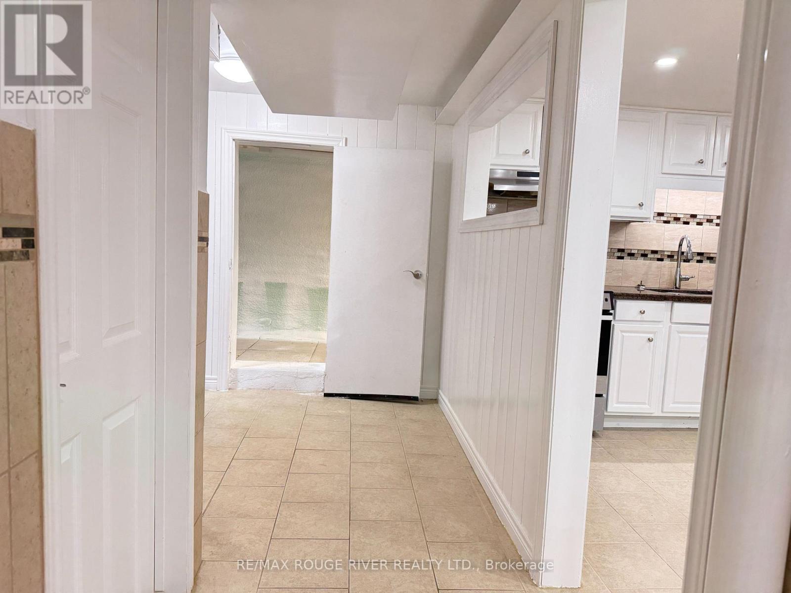 Basement - 283 East 45th Street, Hamilton, Ontario  L8T 3K7 - Photo 17 - X13525808