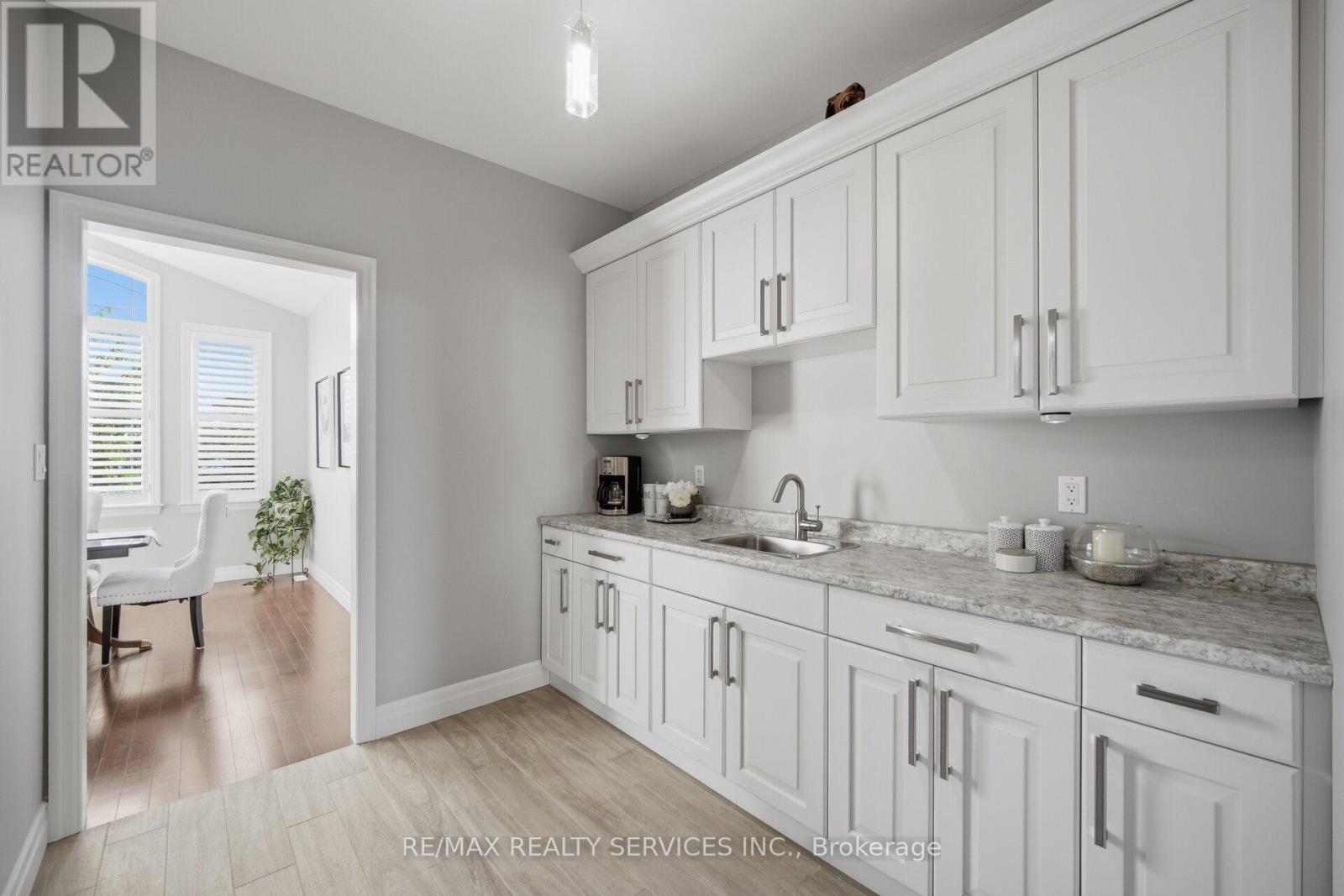19 Charleston Court, Belleville, Ontario  K8N 0H1 - Photo 11 - X13525934