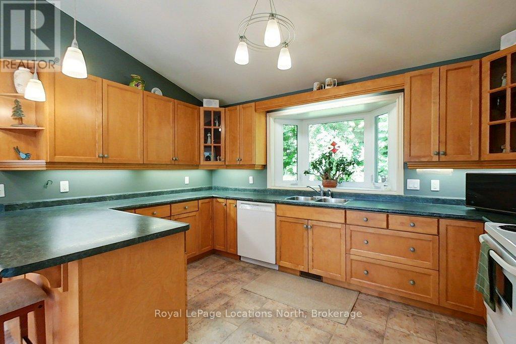 156 Harbour Beach Drive, Meaford, Ontario  N4L 1W5 - Photo 24 - X13521460