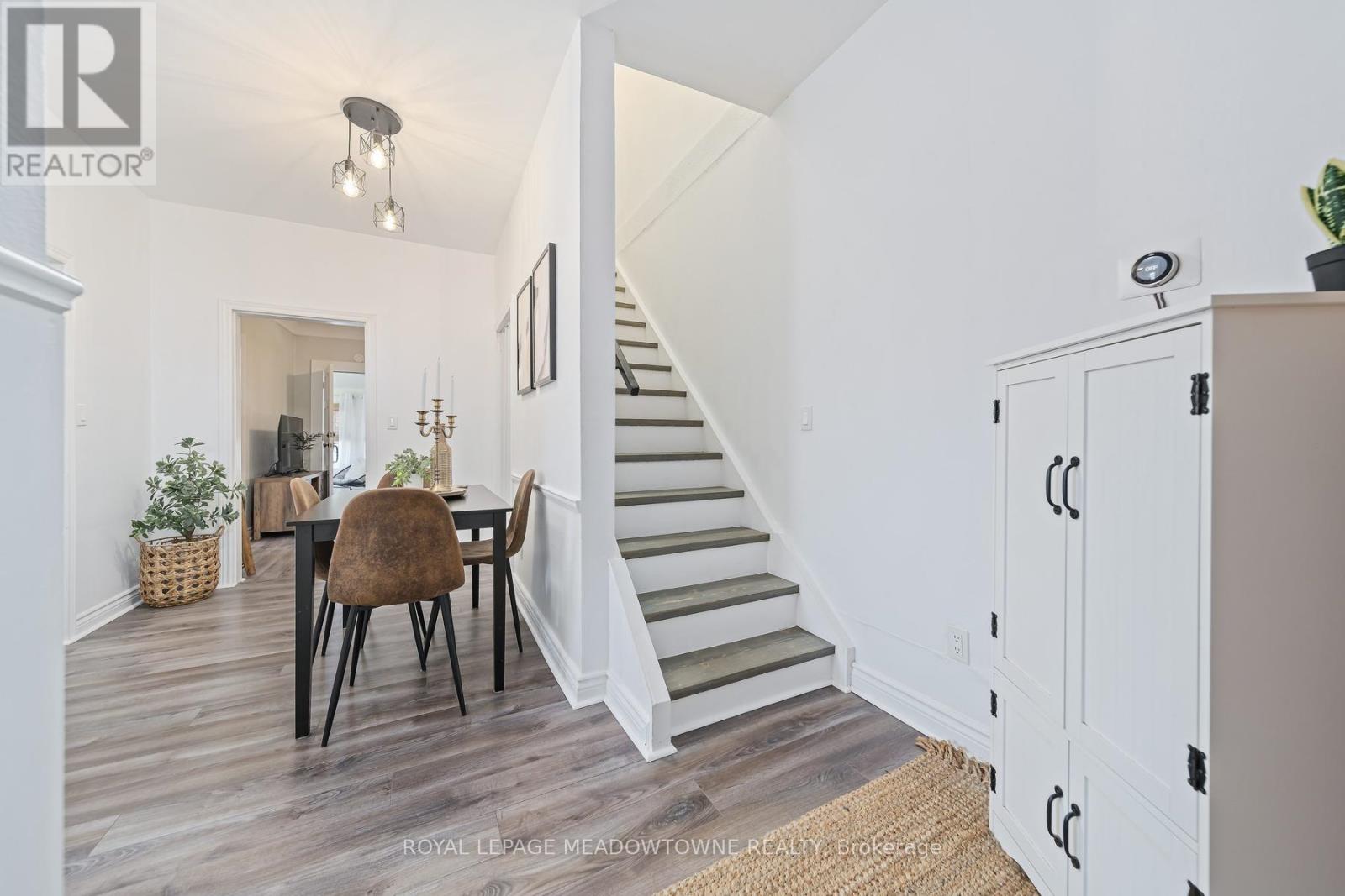 58 Young Street, Halton Hills, Ontario  L7J 2G6 - Photo 19 - W13493218