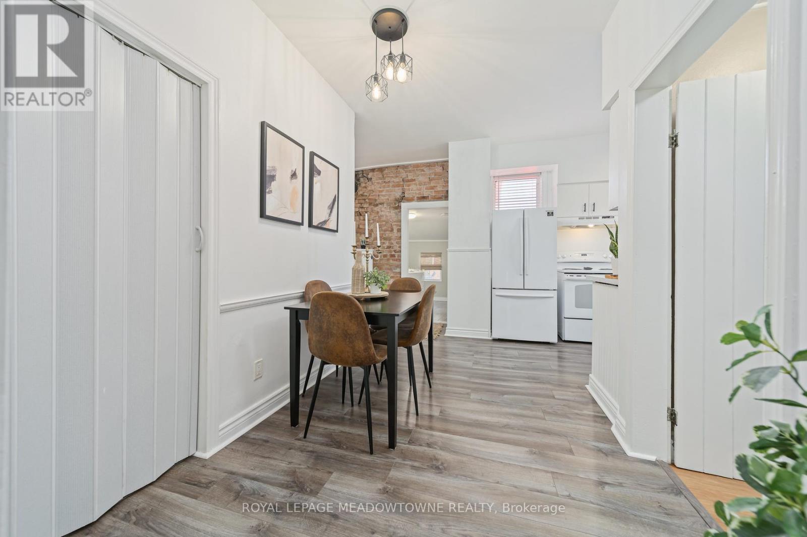 58 Young Street, Halton Hills, Ontario  L7J 2G6 - Photo 8 - W13493218