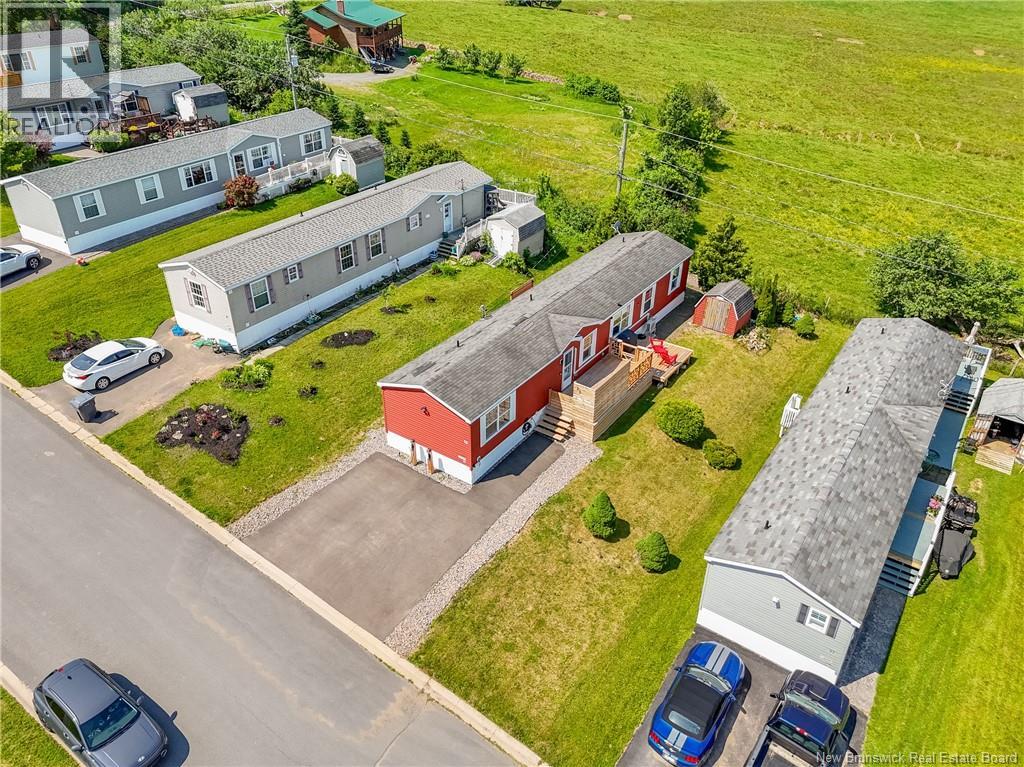 23 Barrington Road, Fredericton, New Brunswick E3C 0A5 - Photo 5 - NB143123