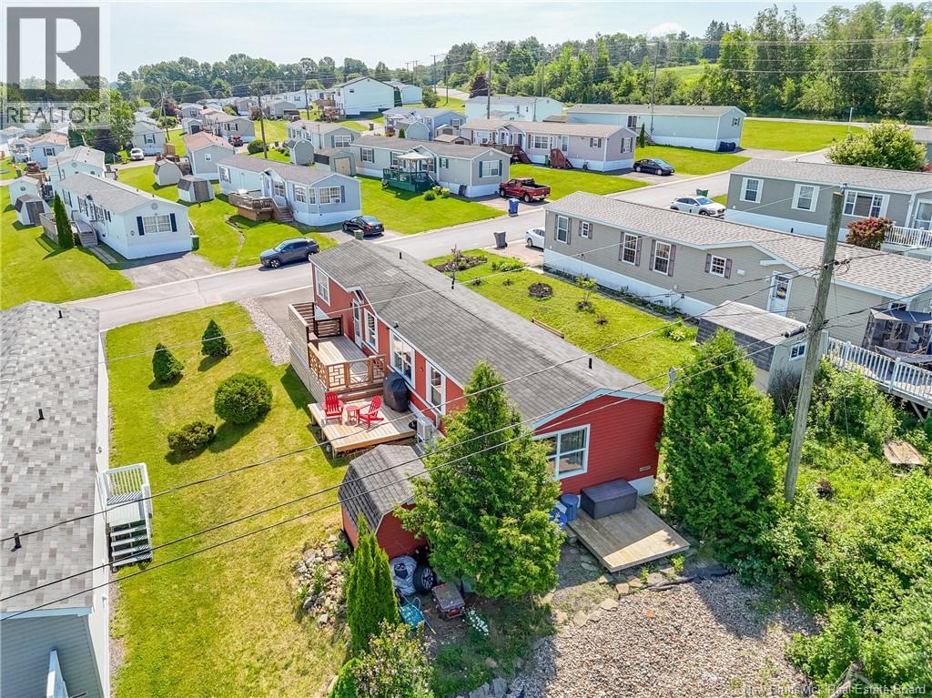 23 Barrington Road, Fredericton, New Brunswick E3C 0A5 - Photo 6 - NB143123