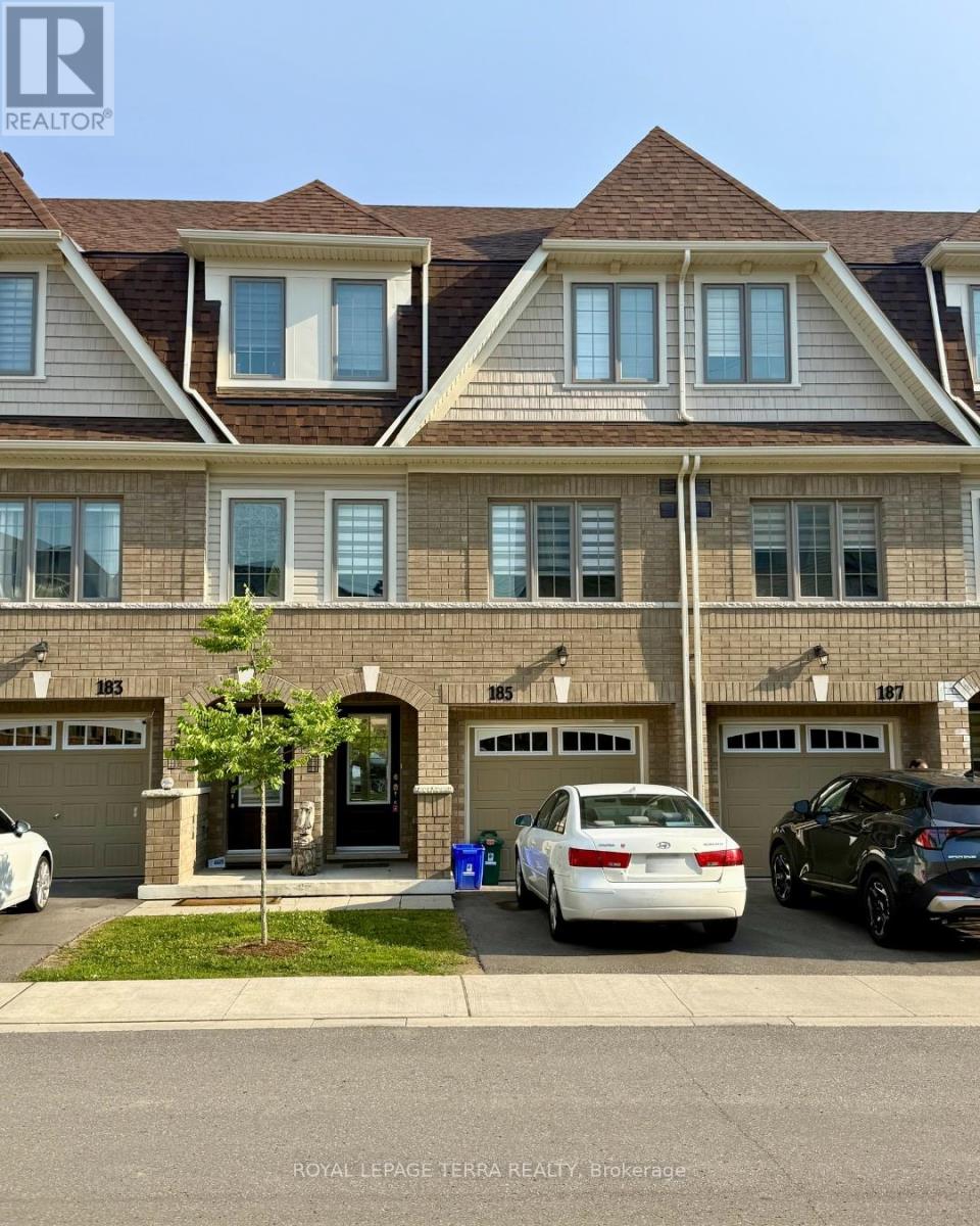 185 ROYAL NORTHERN PATH, Oshawa, Ontario