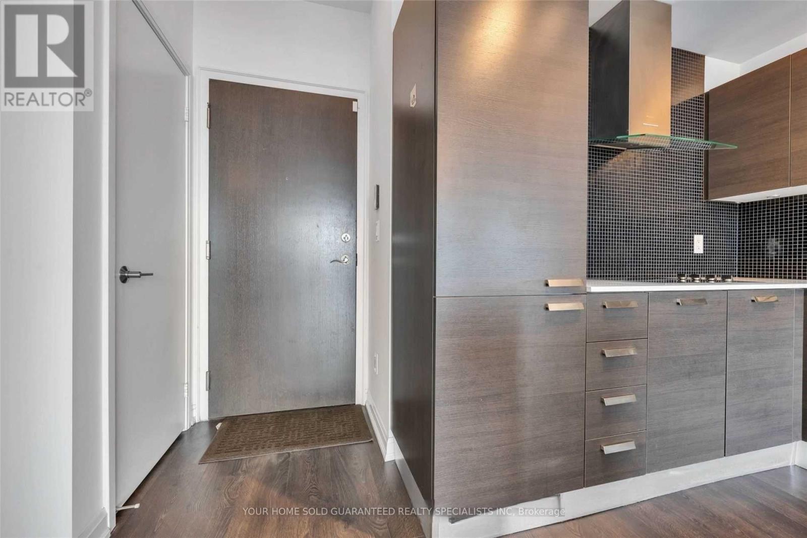 2606 - 11 Bogert Avenue, Toronto, Ontario  M2N 0H4 - Photo 3 - C13526062
